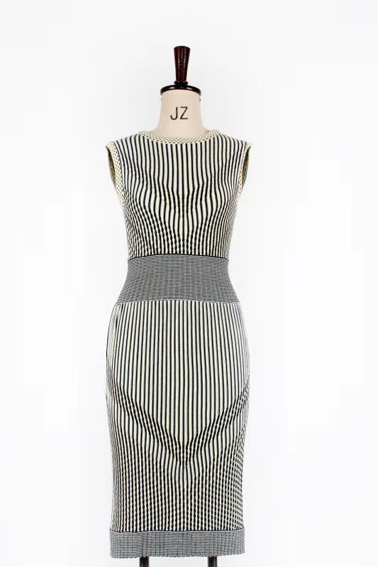 图2.jpg 联桥集团多功能时尚毛衫荣获“2019年度十大类纺织创新产品”称号(图4)