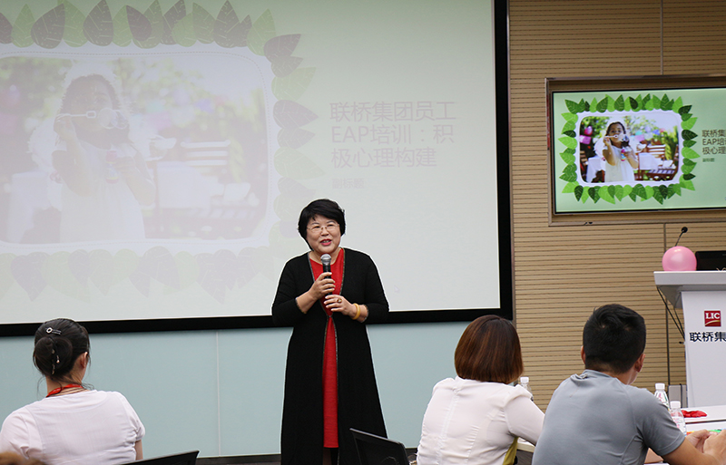 2H9A8489.jpg 2H9A8489.jpg