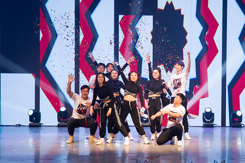 欢欣鼓舞迎新春,满怀豪情攀高峰 | 联桥集团2020迎新春联欢晚会激情开演(图11)