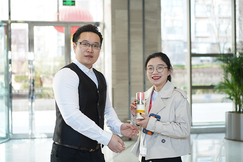 今天,花式致敬了不起的联桥女神(图6) 今天,花式致敬了不起的联桥女神(图6)