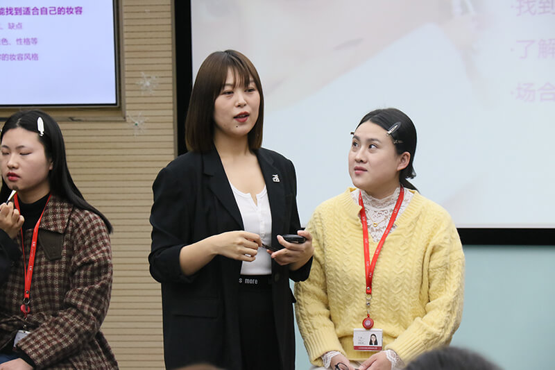 今天,花式致敬了不起的联桥女神(图23) 今天,花式致敬了不起的联桥女神(图23)