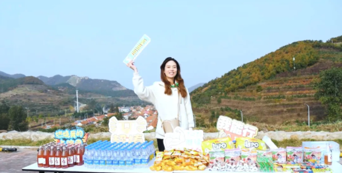 携手前行共赏金秋 脚踏实地齐心逐梦(图7) 携手前行共赏金秋 脚踏实地齐心逐梦(图7)