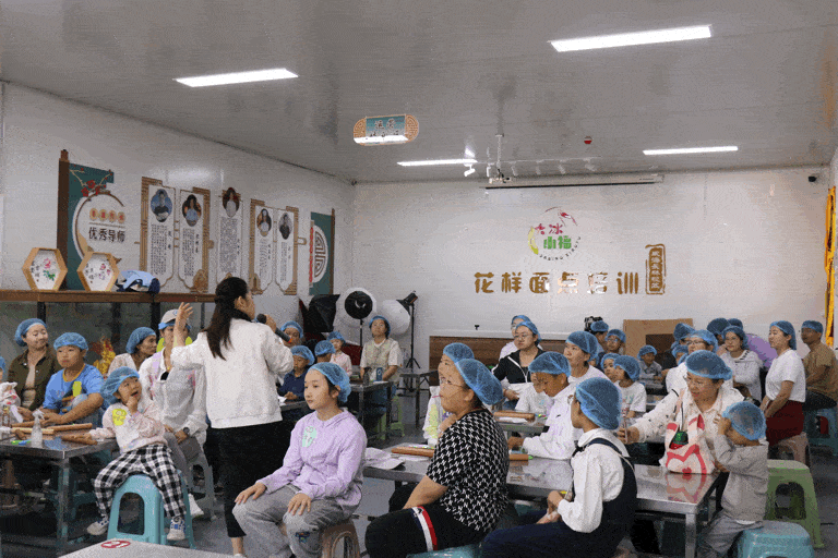 小彩桥的61 与你童乐 趣玩BOBO!