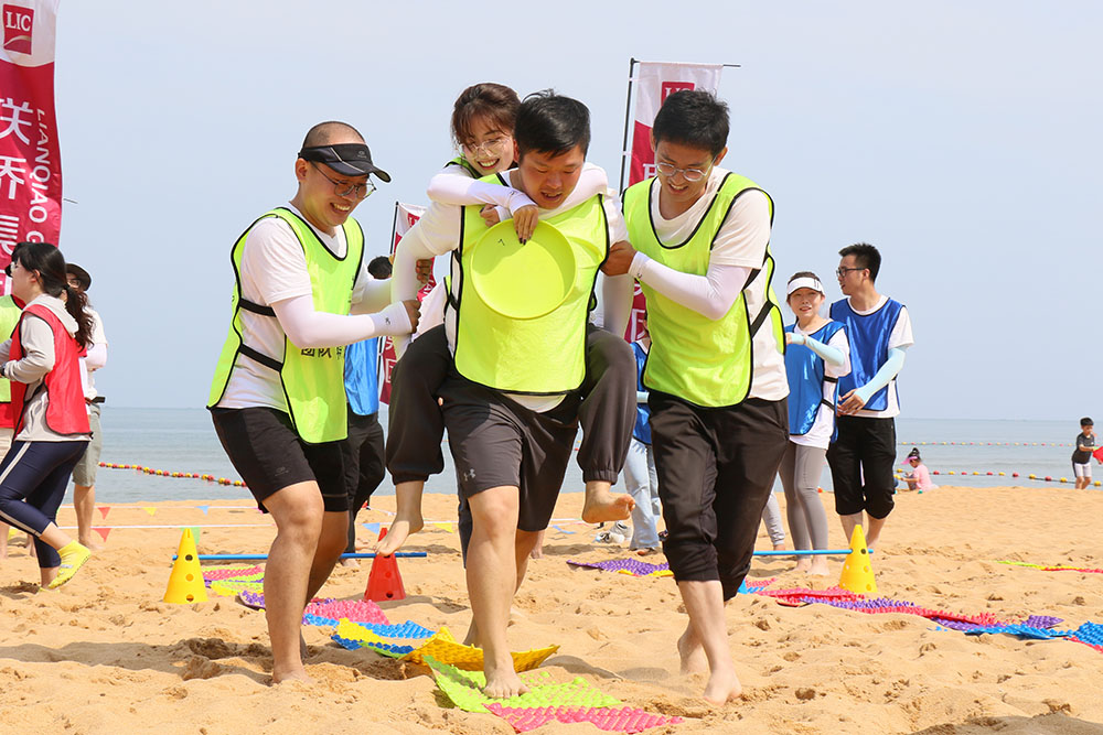 披荆斩棘无畏惧 乘风破浪向前冲(图6) 披荆斩棘无畏惧 乘风破浪向前冲(图6)